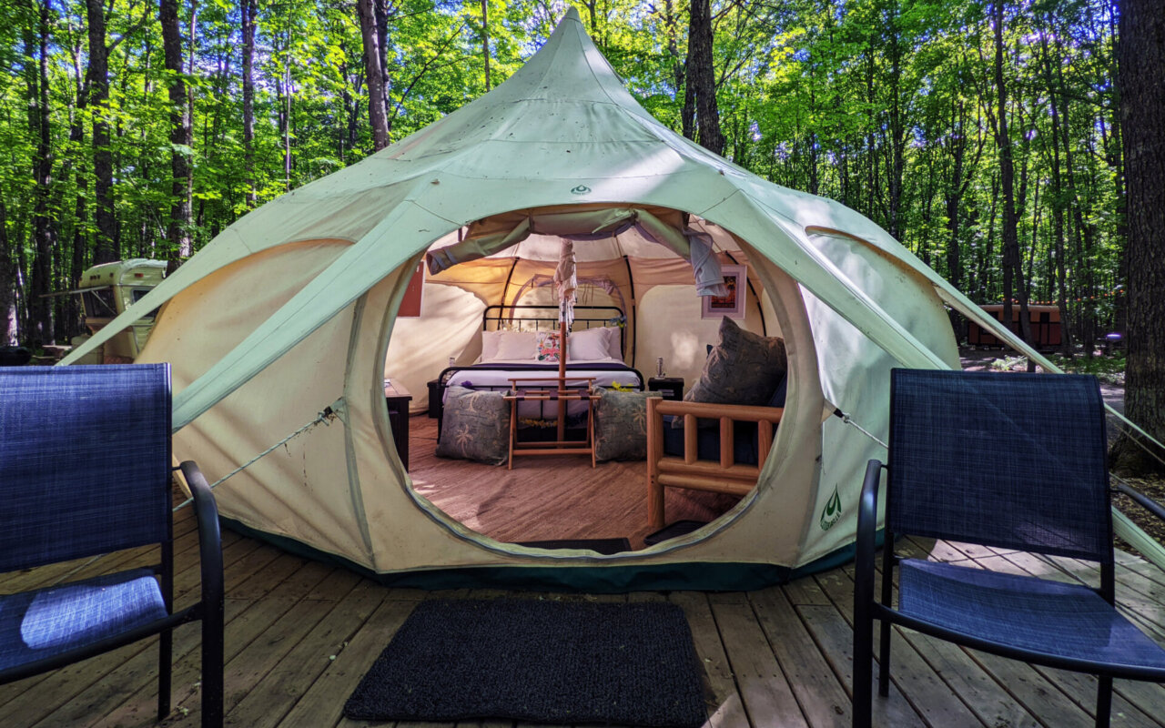 Cabin Rentals Glamping Wisconsin | Point of View Lake Resort