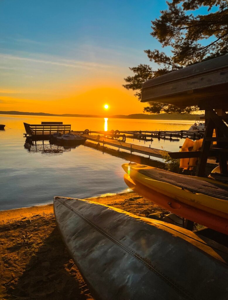 Book at THE Best Authentic Wisconsin Lake Resorts for Families​ | Coadys' Point of View Lake Resort & Glamping Campground