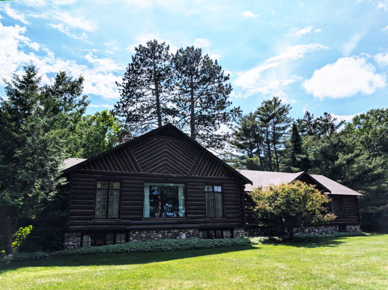 Unit 14 – Loon’s Landing (Lake View)